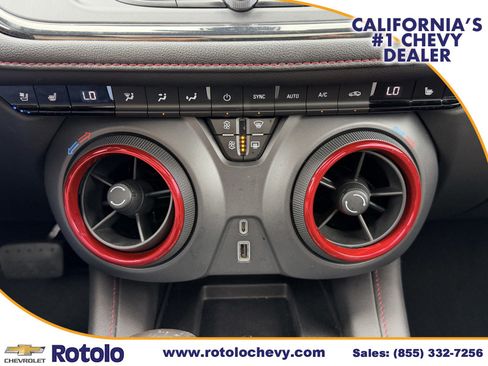 Used 2021 Chevrolet Blazer RS w/ Enhanced Convenience Package AWD/4WD image 25