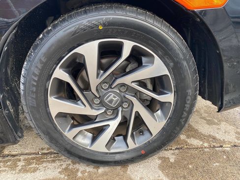 Used 2021 Honda Civic LX image 7