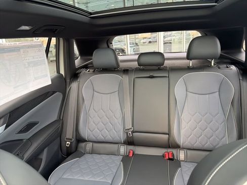 New 2026 Volkswagen Tiguan SEL R-Line AWD/4WD image 47