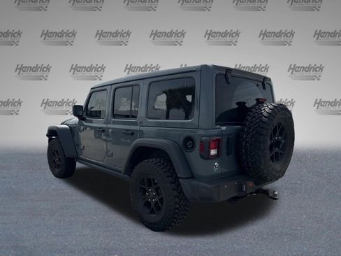 Used 2024 Jeep Wrangler Willys image 14