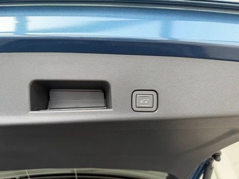 New 2026 Chevrolet Traverse LT w/ Driver Confidence Package image 31