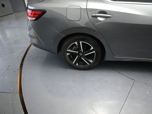 Used 2024 Nissan Sentra SV image 21