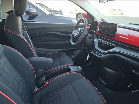 Used 2024 FIAT 500 e (RED) image 4