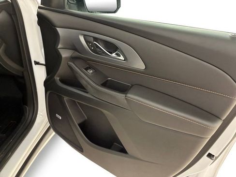 Used 2020 Chevrolet Traverse Premier image 15