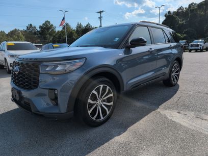 Used 2025 Ford Explorer ST-Line w/ Premium Package