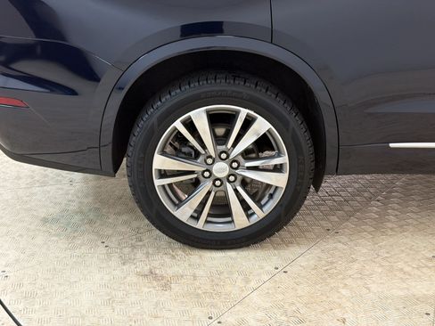 Used 2021 Cadillac XT6 Premium Luxury AWD/4WD image 13