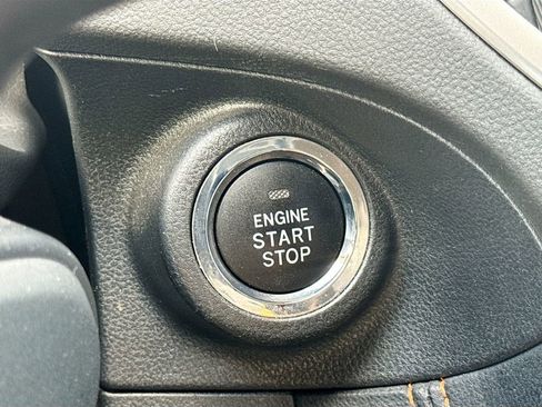 Used 2021 Subaru Crosstrek 2.0i Premium w/ Moonroof Package image 21