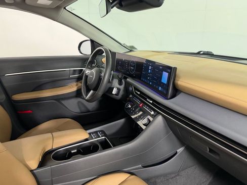 Used 2024 Hyundai Sonata Limited image 35