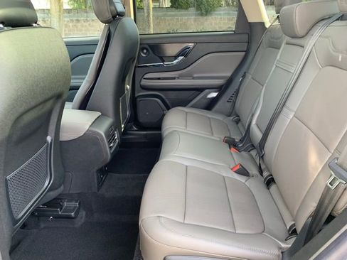 New 2025 Lincoln Corsair Reserve w/ Equipment Group 202A image 16