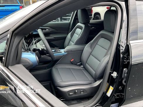 New 2026 Chevrolet Equinox EV LT AWD/4WD image 9