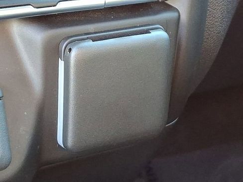 Used 2022 Chevrolet Silverado 1500 Custom Trail Boss image 29