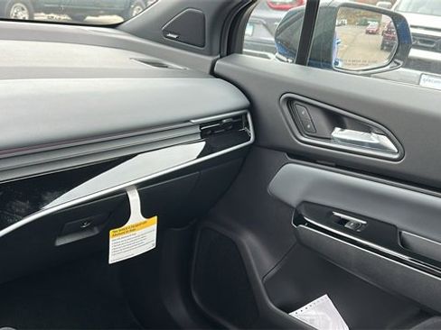 New 2025 Honda Prologue Touring image 19