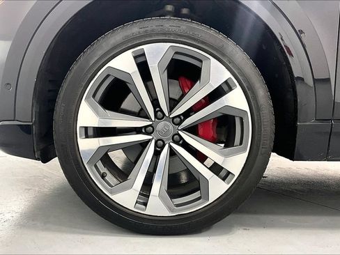 Used 2019 Audi Q8 Prestige AWD/4WD image 8