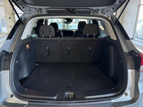 Used 2025 Chevrolet TrailBlazer LT image 35