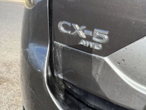Used 2020 MAZDA CX-5 Touring image 9