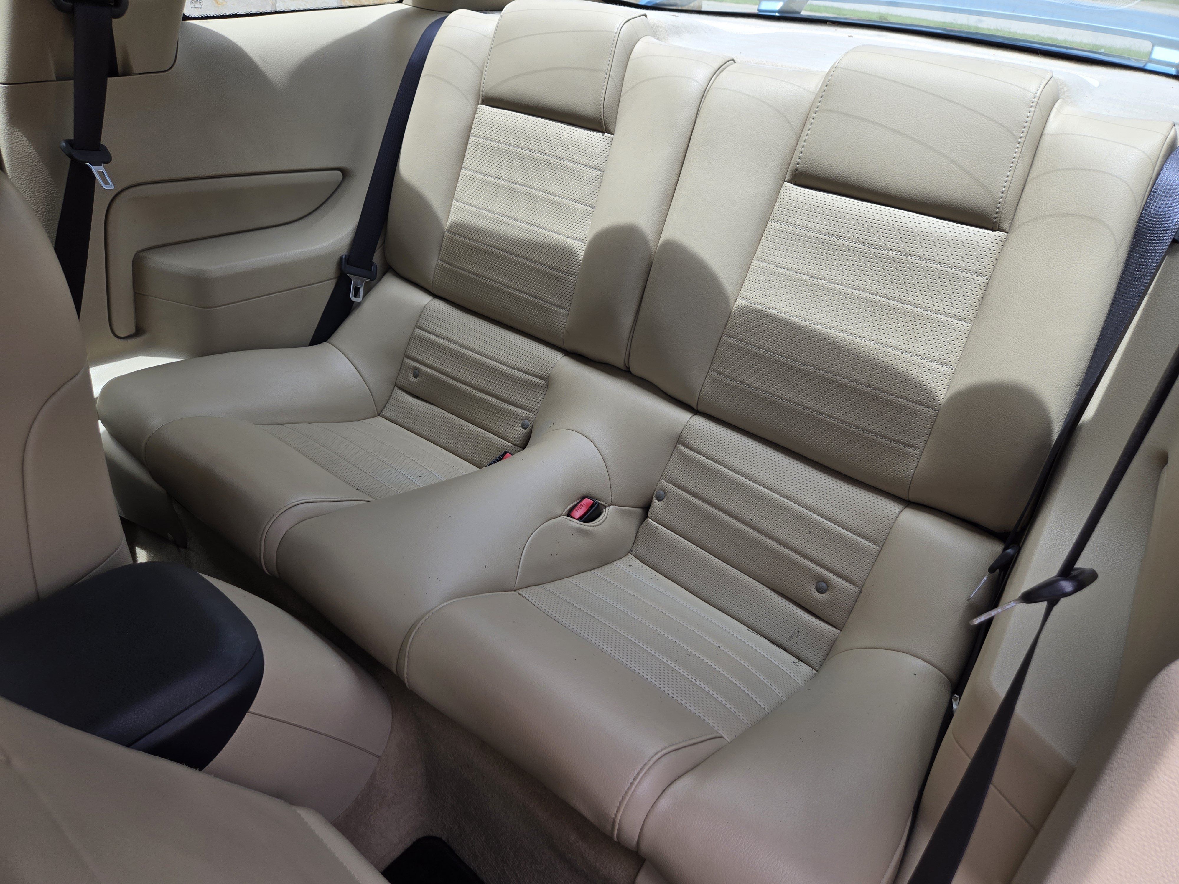 Used 2006 Ford Mustang GT RWD image 6
