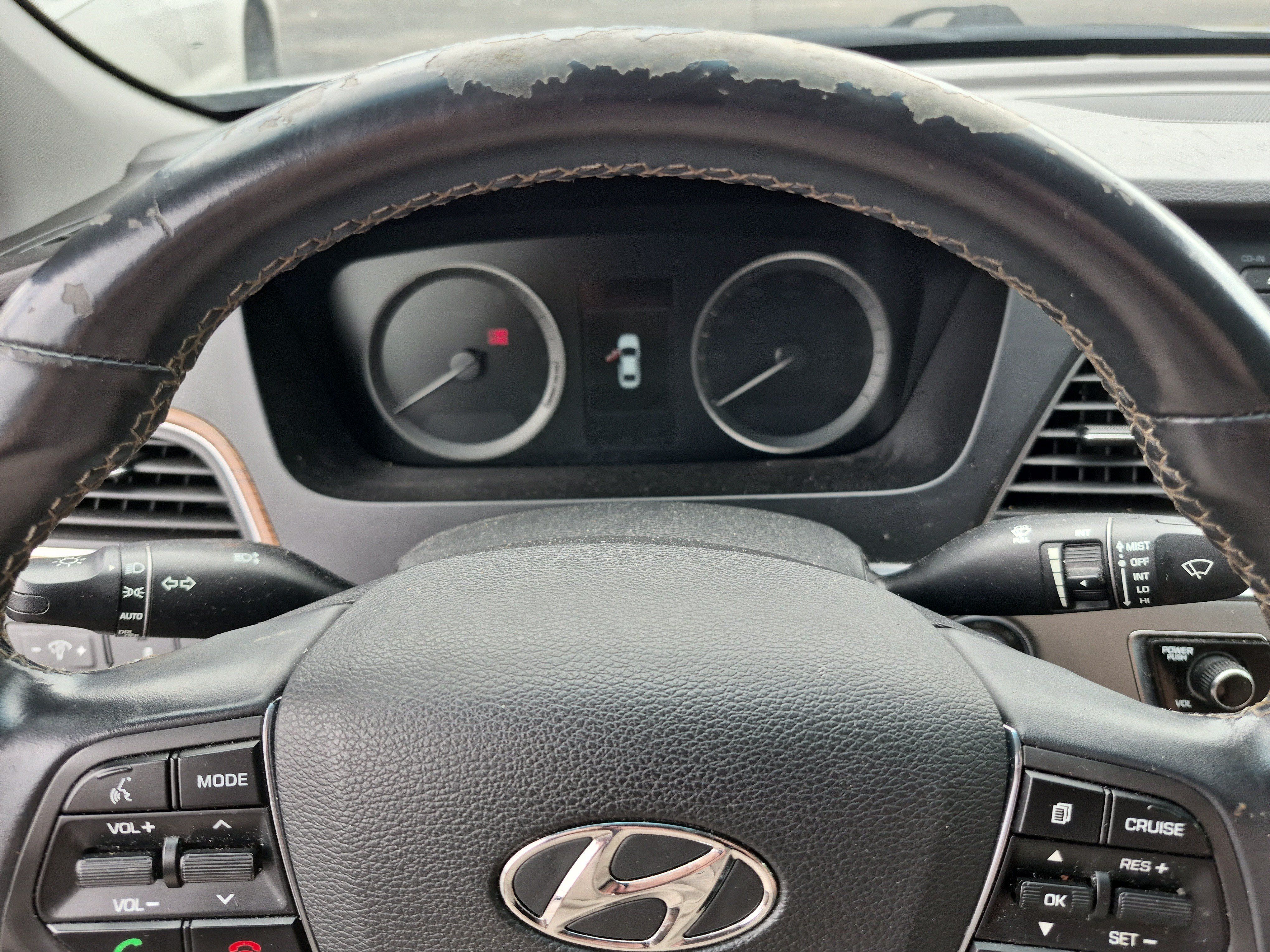 Used 2015 Hyundai Sonata Limited w/ Option Group 06 FWD image 23