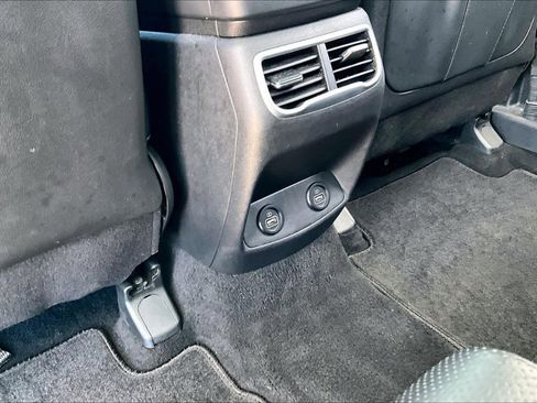 Used 2022 Hyundai Santa Fe SEL w/ Convenience + Premium Package image 34