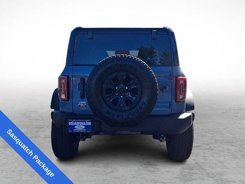 Used 2025 Ford Bronco Outer Banks w/ Sasquatch Package AWD/4WD image 5