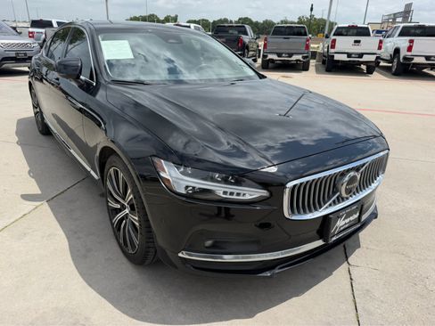 Used 2023 Volvo S90 B6 Plus AWD/4WD image 4