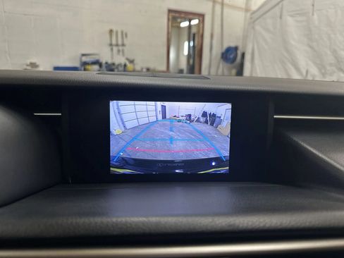 Used 2014 Lexus IS 350 w/ Navigation Package image 19