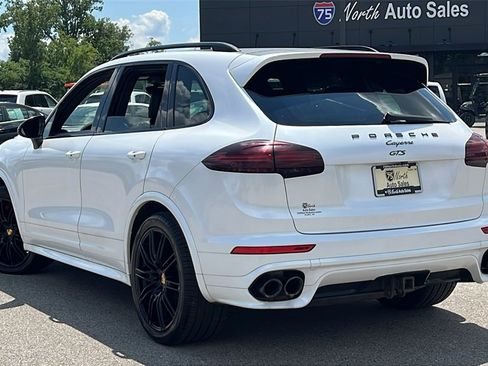 Used 2016 Porsche Cayenne GTS image 7