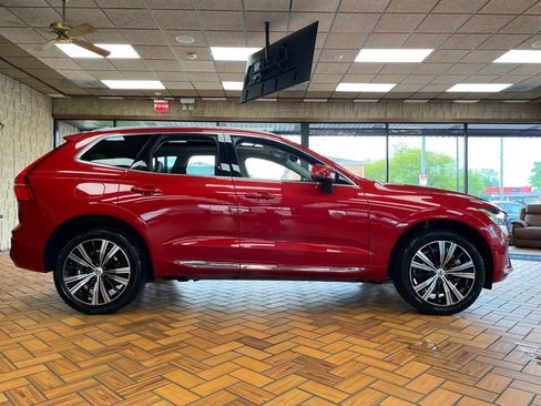 Used 2022 Volvo XC60 T8 Inscription AWD/4WD image 7