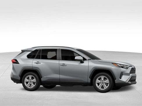 New 2025 Toyota RAV4 XLE image 13
