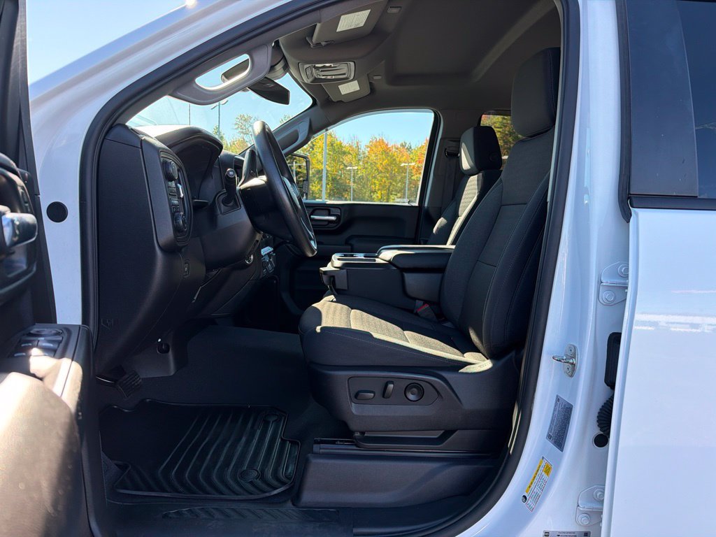 Used 2024 Chevrolet Silverado 2500 Custom w/ Custom Convenience Package AWD/4WD image 27