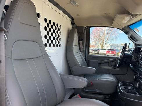 Used 2021 Chevrolet Express 2500 w/ Driver Convenience Package RWD image 39