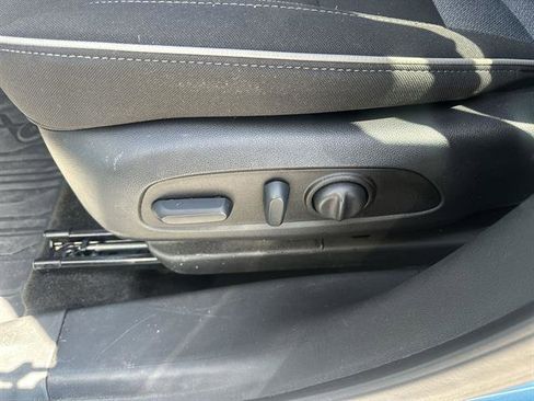 Used 2025 Chevrolet TrailBlazer LT w/ Convenience Package image 14