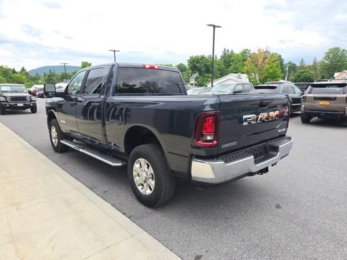 Certified 2026 RAM 2500 Big Horn AWD/4WD image 4