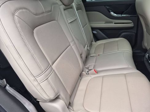 Certified 2022 Lincoln Corsair AWD w/ Premium Package image 31