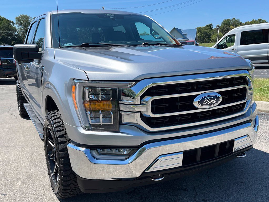 Used 2021 Ford F150 XLT w/ Equipment Group 302A High AWD/4WD image 2