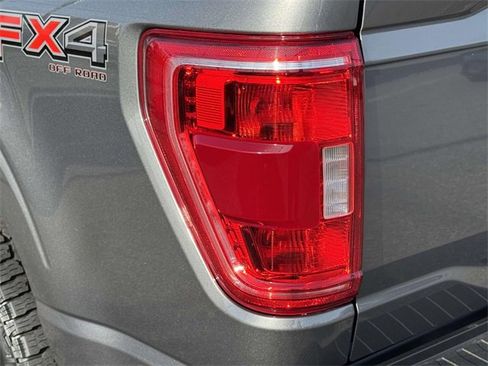 Used 2022 Ford F150 XLT w/ Equipment Group 302A High image 9