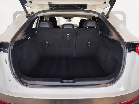 Used 2020 MAZDA CX-30 FWD w/ Premium Package image 13
