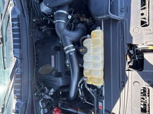 Used 2018 Ford F150 Raptor AWD/4WD image 16
