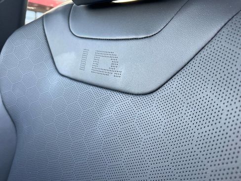 Used 2023 Volkswagen ID.4 Pro S Plus image 26