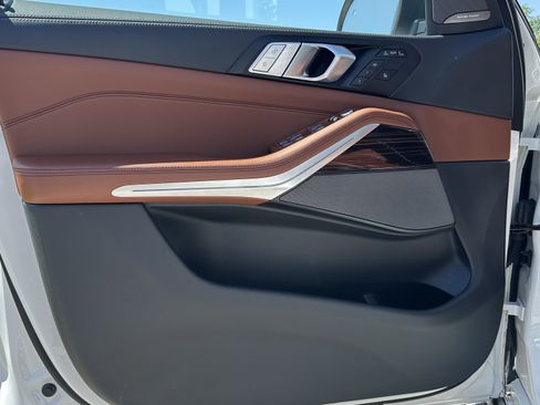 Certified 2026 BMW X7 xDrive40i AWD/4WD image 16