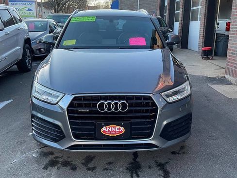 Used 2016 Audi Q3 2.0T Prestige w/ Prestige Package image 2