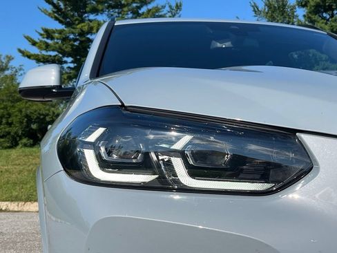 Certified 2024 BMW X3 xDrive30i w/ Premium Package AWD/4WD image 10