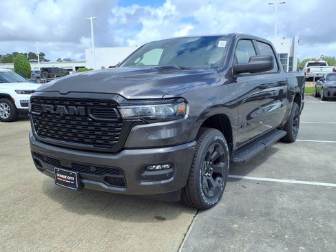 New 2026 RAM 1500 Express AWD/4WD image 3