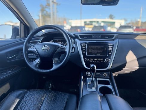 Used 2020 Nissan Murano Platinum w/ Cargo Package image 13