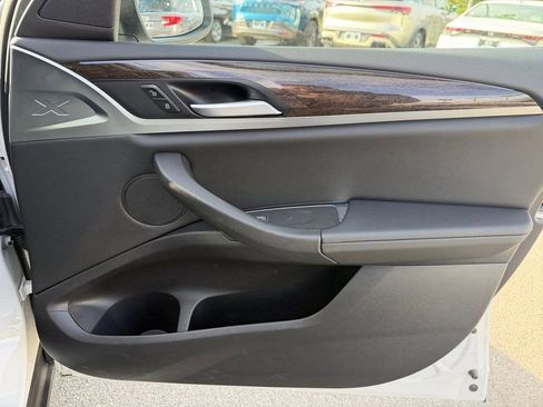 Used 2024 BMW X4 xDrive30i image 27