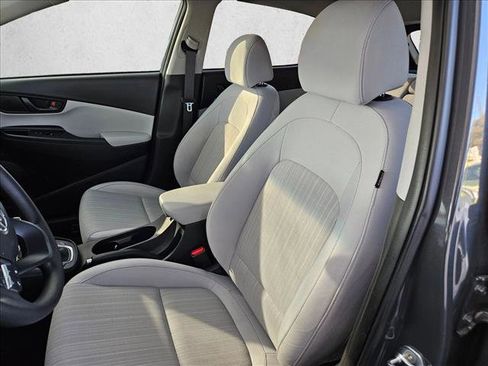 Used 2023 Hyundai Kona SEL w/ Cargo Package image 18