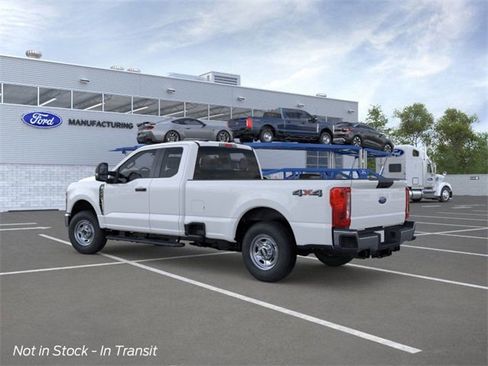 New 2026 Ford F250 XL w/ XL Chrome Package image 4