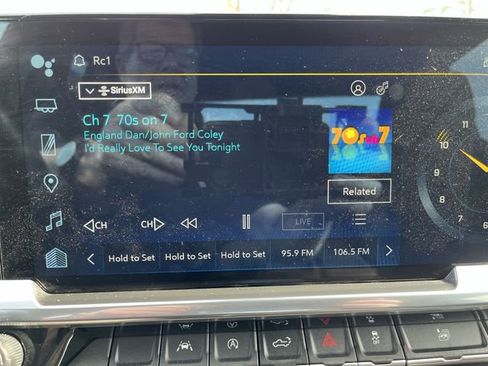 Used 2023 Chevrolet Silverado 1500 RST image 14