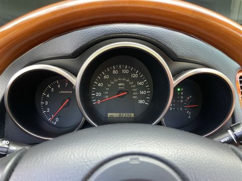 Used 2005 Lexus SC 430 Convertible RWD image 21
