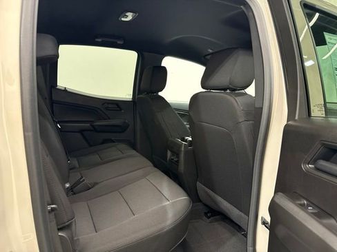 New 2026 Chevrolet Colorado Trail Boss AWD/4WD image 12