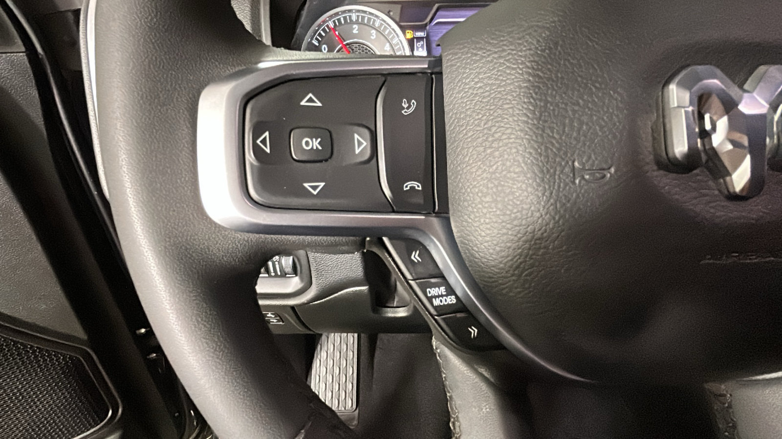 Used 2025 RAM 1500 Big Horn AWD/4WD image 19